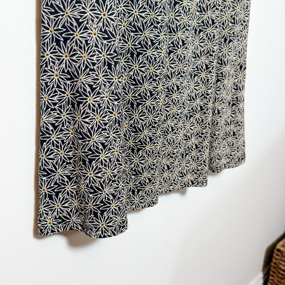 Toad&Co Womens Black Daisy Floral V Neck Short Sleeve Dress Size M Eco Blend - Picture 8 of 15